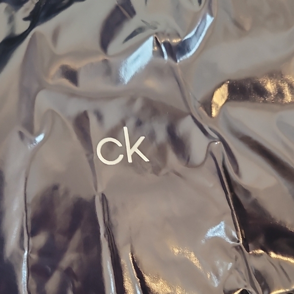 Calvin Klein Water Resistant Navy Jacket - Picture 4 of 8